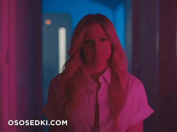 Аврил Лавин голая, фото Avril Lavigne - 95