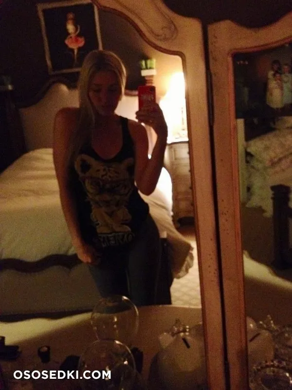 Аманда Мичалка голая, фото AJ Michalka  - 48