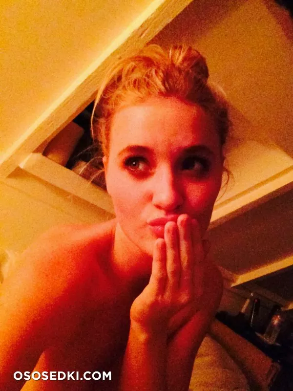 Аманда Мичалка голая, фото AJ Michalka  - 78