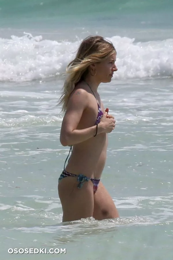 Сиенна Миллер (Sienna Miller) голая - 177