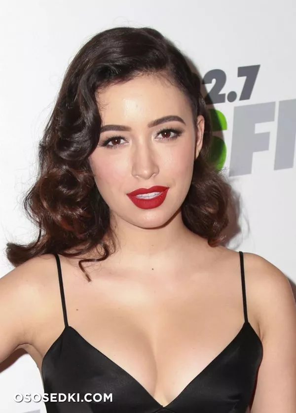 Кристиан Серратос голая - фото Christian Serratos - 14