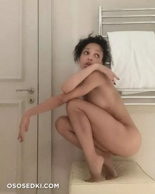 Талия Дебретт Барнетт (FKA Twigs) - 73