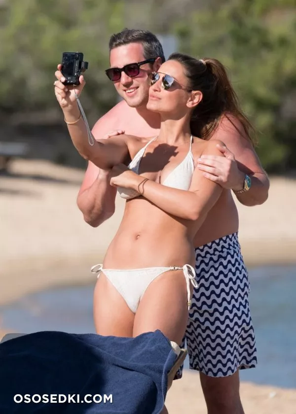 Сэм Фэирс голая, Sam Faiers фото - 45