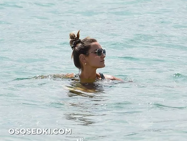 Сэм Фэирс голая, Sam Faiers фото - 117