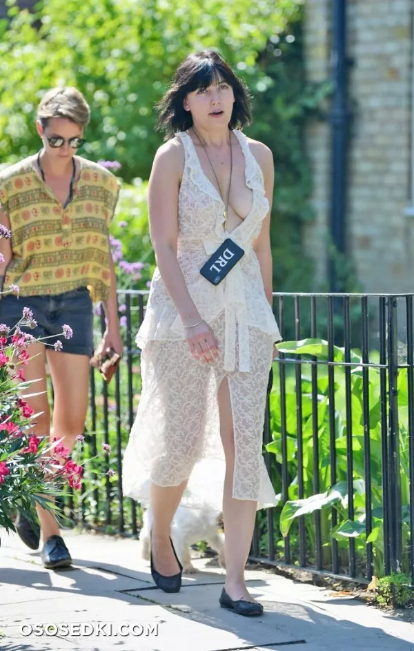 Дэйзи Лоу (Daisy Lowe) голая - 186