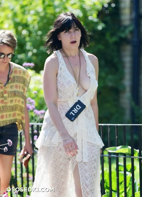 Дэйзи Лоу (Daisy Lowe) голая - 188