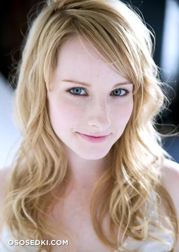 Мелисса Рауш (Ройч) голая, фото Melissa Rauch - 7