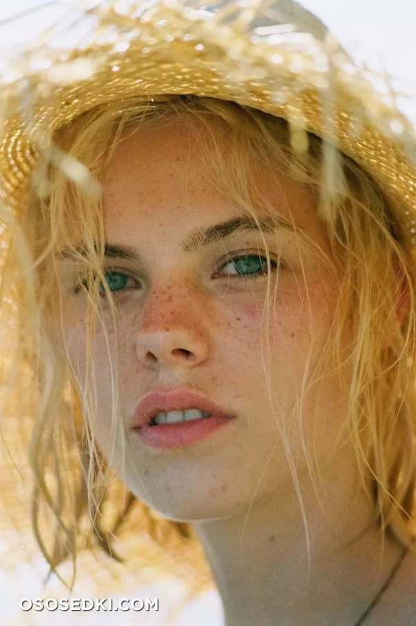 Джулия Алмендра голая - фото Julia Almendra - 157