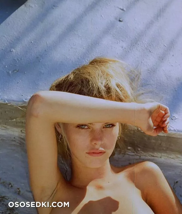 Джулия Алмендра голая - фото Julia Almendra - 196