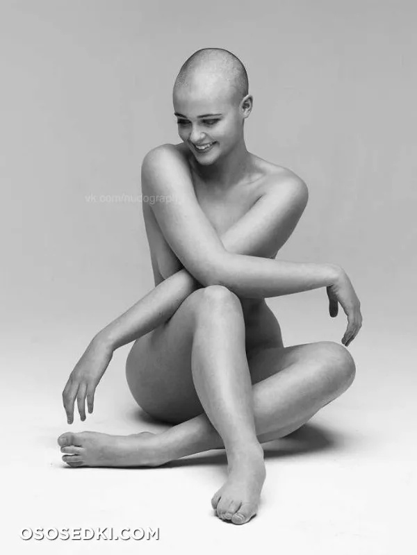 Стефания Феррарио голая - фото Stefania Ferrario - 6