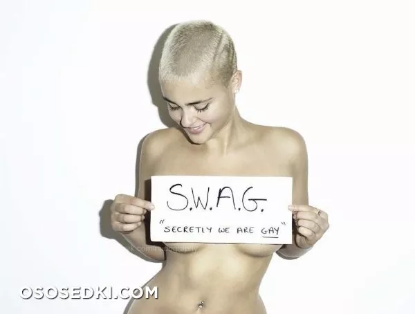 Стефания Феррарио голая - фото Stefania Ferrario - 17