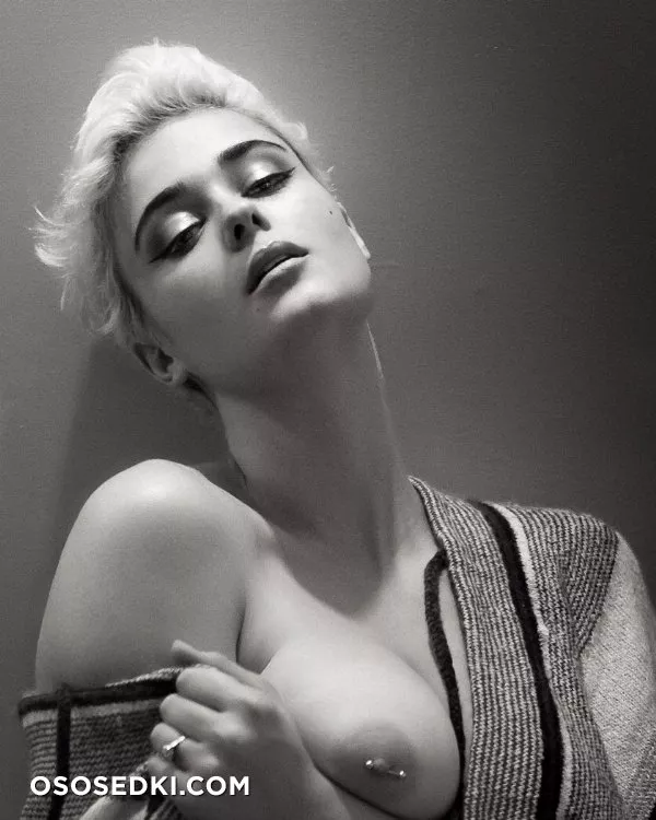 Стефания Феррарио голая - фото Stefania Ferrario - 34