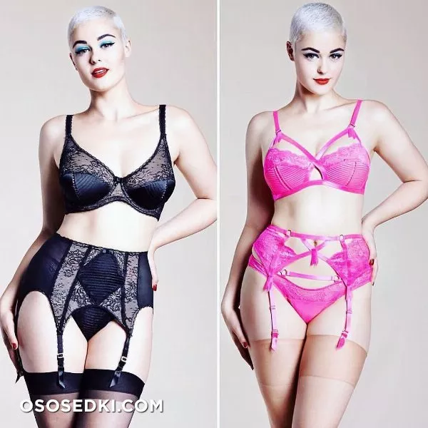 Стефания Феррарио голая - фото Stefania Ferrario - 41