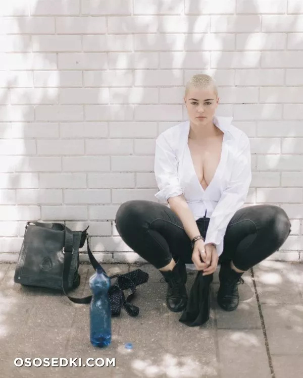 Стефания Феррарио голая - фото Stefania Ferrario - 70