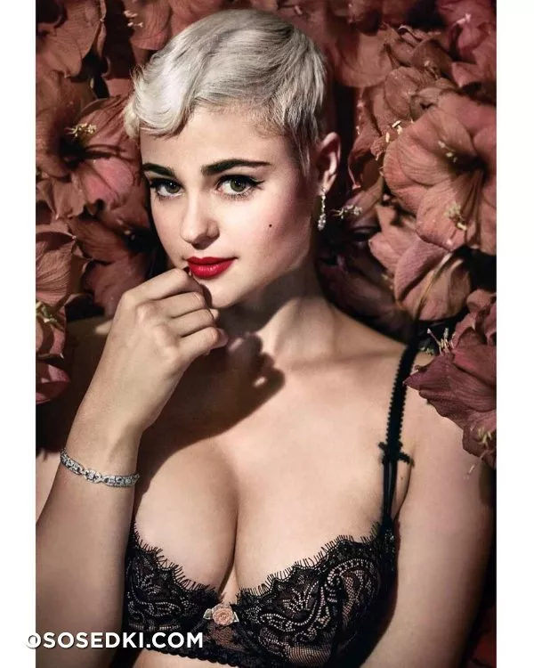 Стефания Феррарио голая - фото Stefania Ferrario - 74