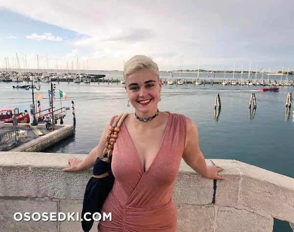 Стефания Феррарио голая - фото Stefania Ferrario - 75
