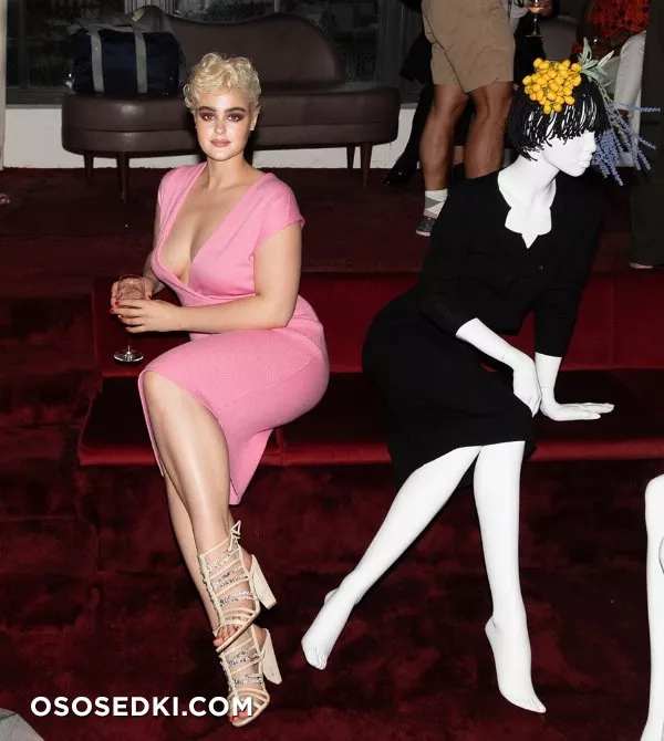 Стефания Феррарио голая - фото Stefania Ferrario - 207