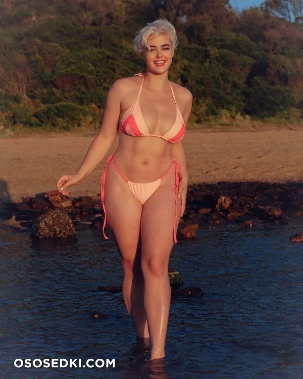 Стефания Феррарио голая - фото Stefania Ferrario - 239