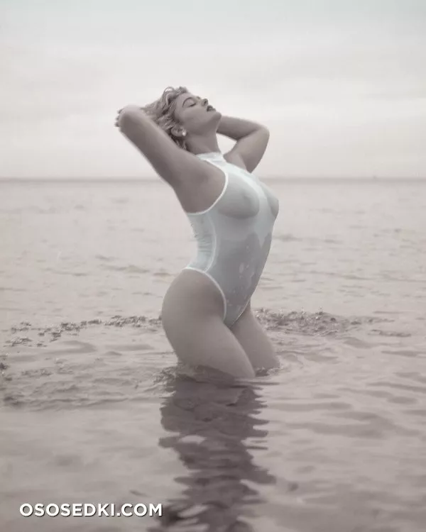 Стефания Феррарио голая - фото Stefania Ferrario - 251