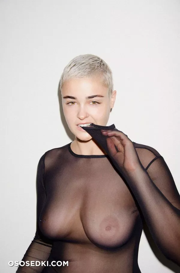 Стефания Феррарио голая - фото Stefania Ferrario - 258