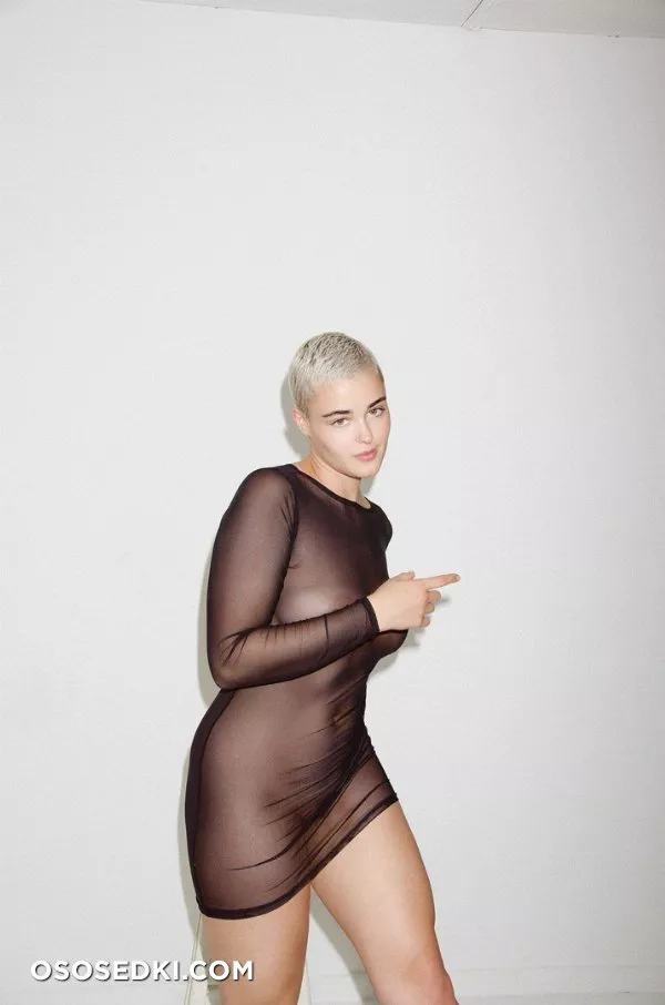 Стефания Феррарио голая - фото Stefania Ferrario - 259