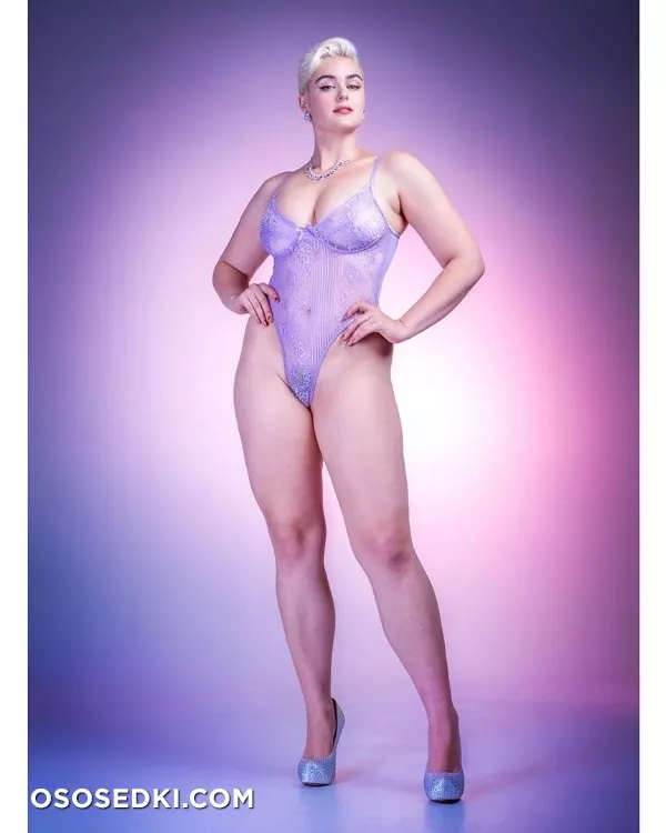 Стефания Феррарио голая - фото Stefania Ferrario - 270