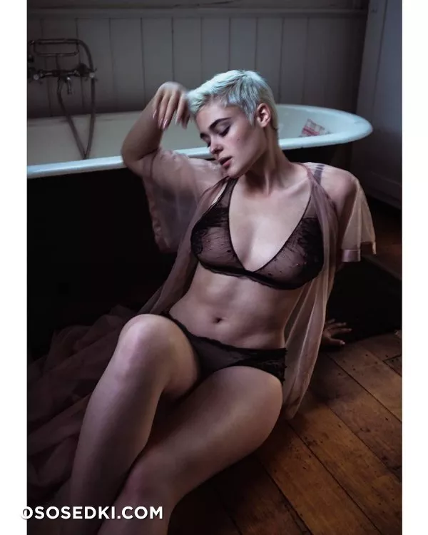 Стефания Феррарио голая - фото Stefania Ferrario - 310