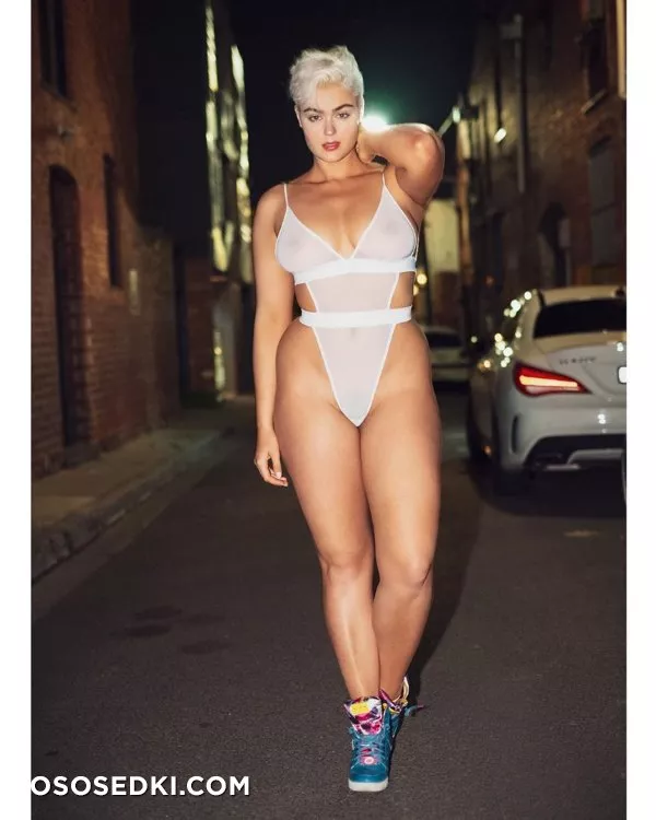 Стефания Феррарио голая - фото Stefania Ferrario - 315