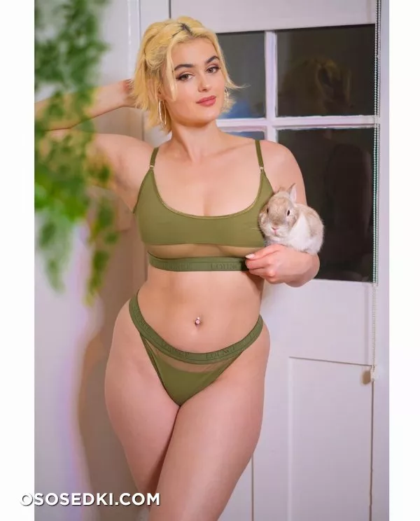 Стефания Феррарио голая - фото Stefania Ferrario - 395