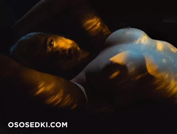 Стефания Феррарио голая - фото Stefania Ferrario - 432