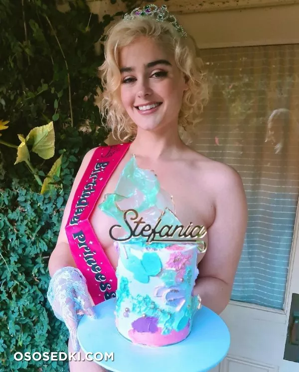 Стефания Феррарио голая - фото Stefania Ferrario - 470
