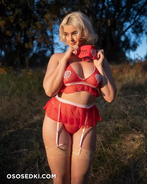 Стефания Феррарио голая - фото Stefania Ferrario - 555