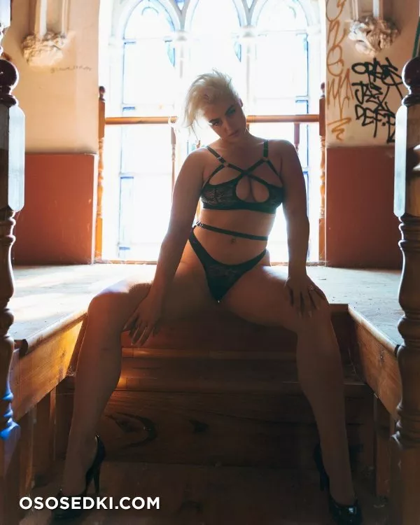 Стефания Феррарио голая - фото Stefania Ferrario - 585