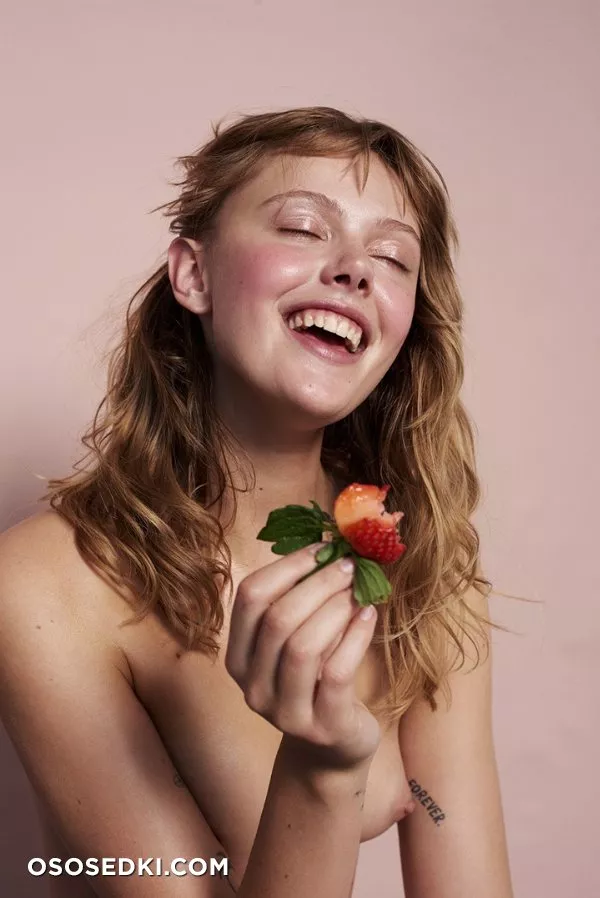 Фрида Густавссон голая - фото Frida Gustavsson - 30