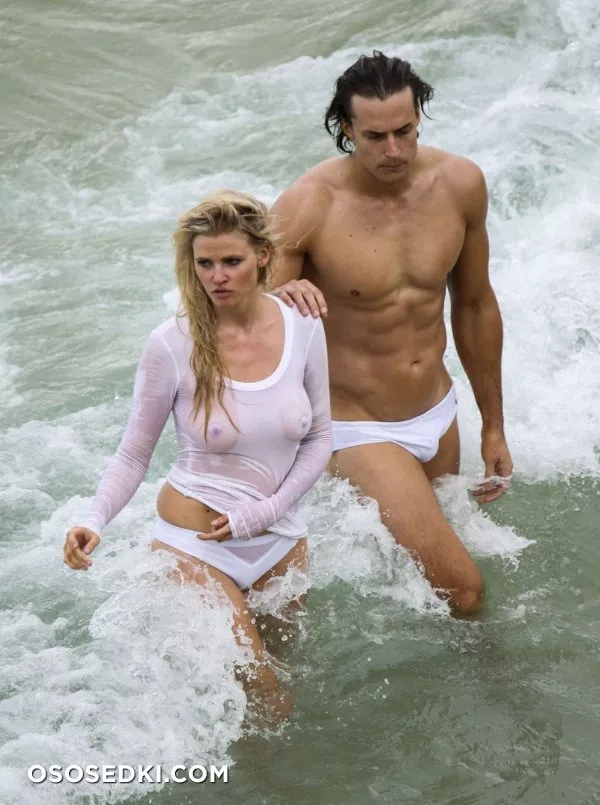 Лара Стоун голая - фото Lara Stone - 48