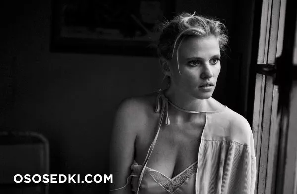 Лара Стоун голая - фото Lara Stone - 169