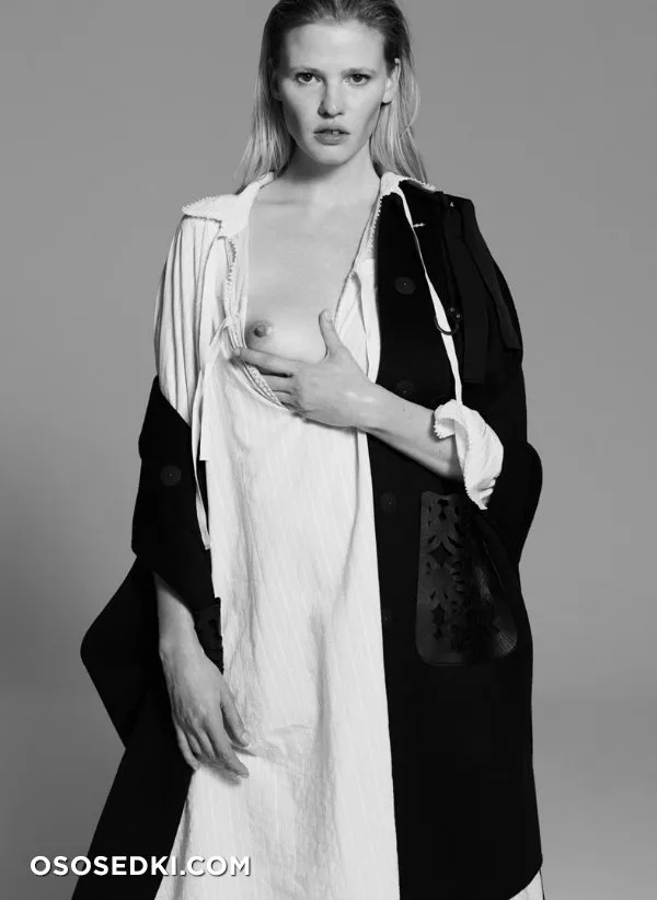 Лара Стоун голая - фото Lara Stone - 256
