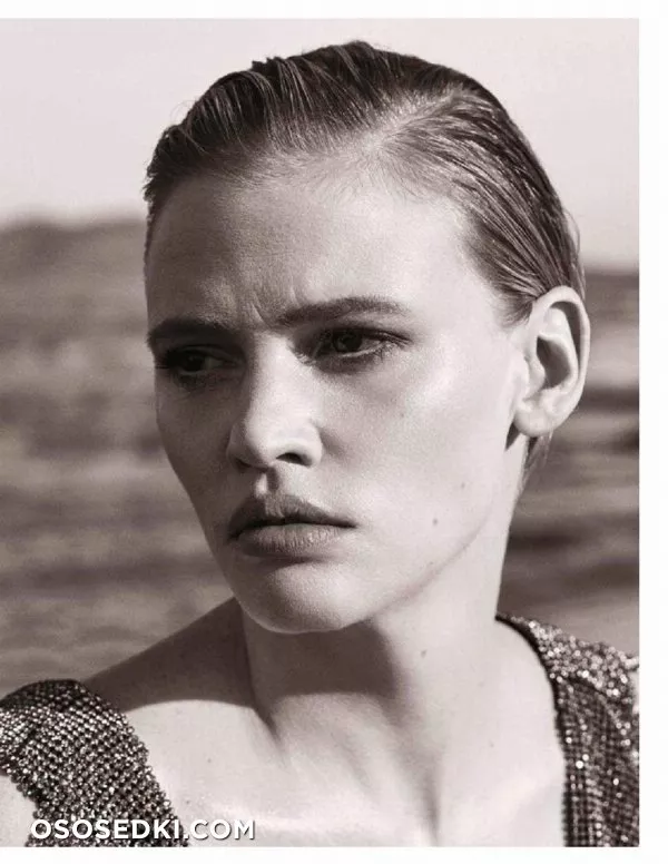 Лара Стоун голая - фото Lara Stone - 299