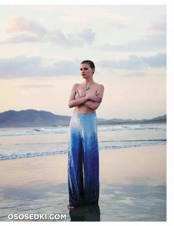 Лара Стоун голая - фото Lara Stone - 304