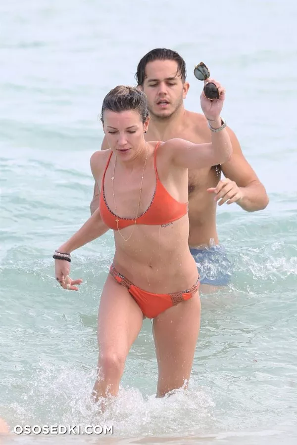 Кэти Кэссиди (Katie Cassidy) фото - голая и сексуальная - 83