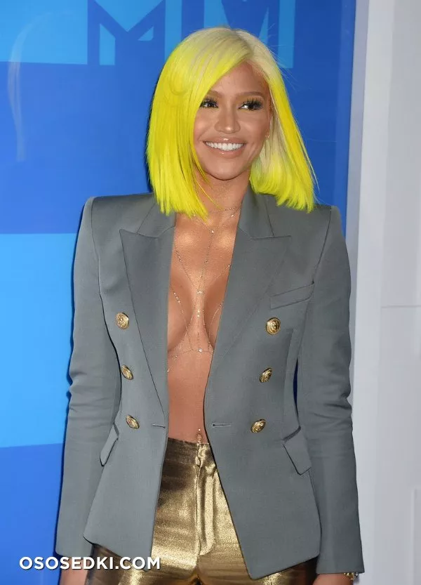 Кэсси Вентура голая - фото Cassie Ventura - 17