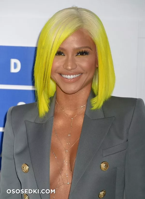 Кэсси Вентура голая - фото Cassie Ventura - 23