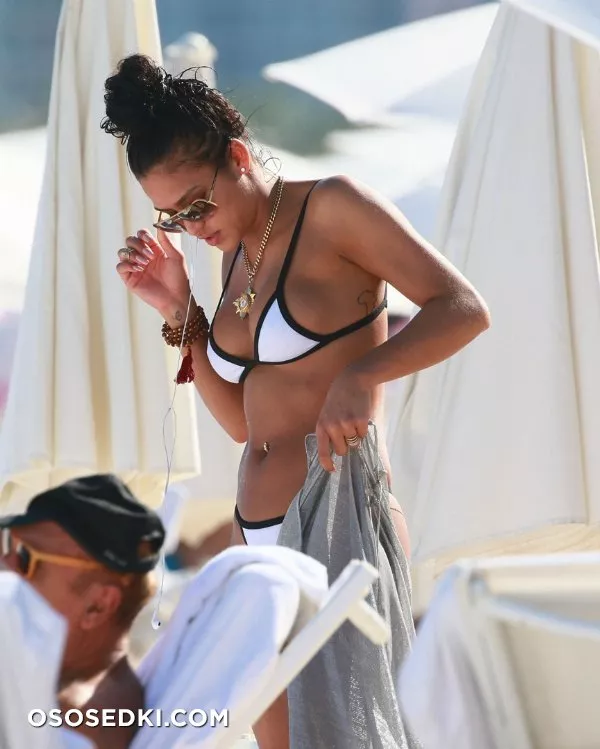 Кэсси Вентура голая - фото Cassie Ventura - 31