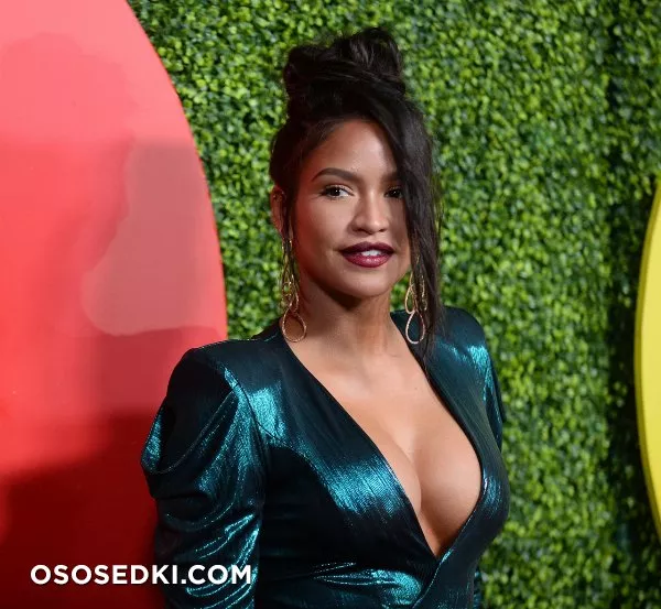 Кэсси Вентура голая - фото Cassie Ventura - 57