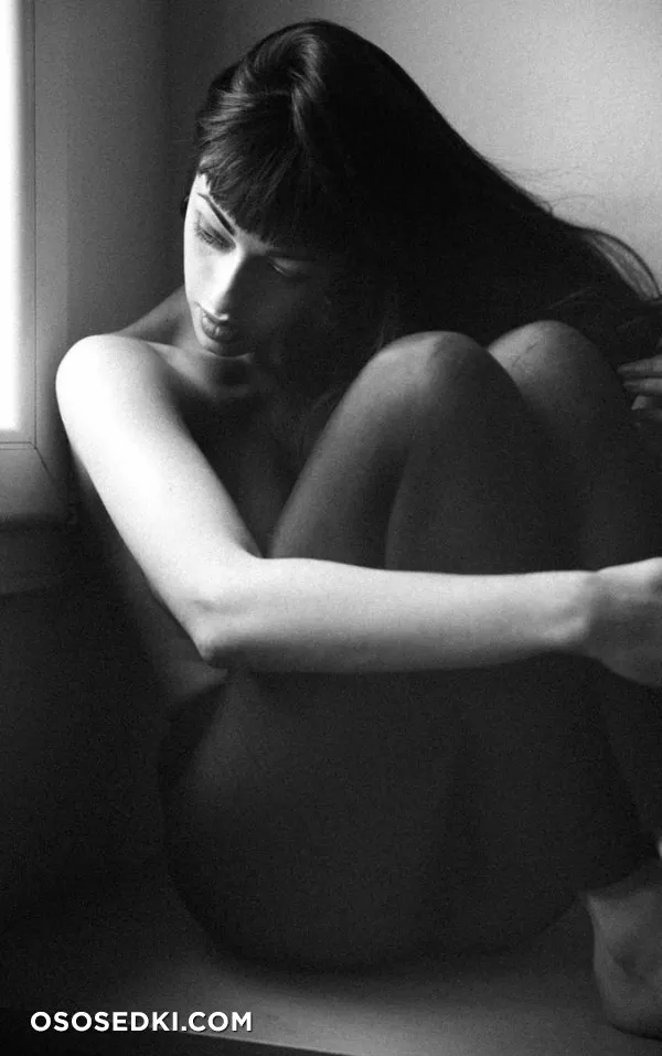 Валери Нокс голая, фото Valerie Knox - 22