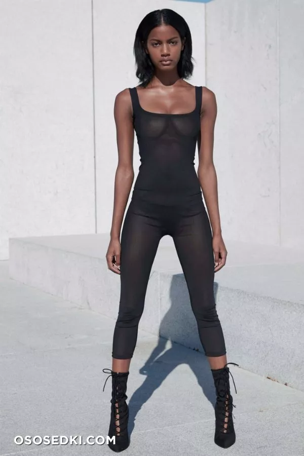 Эбони Дэвис голая - фото Ebonee Davis - 55