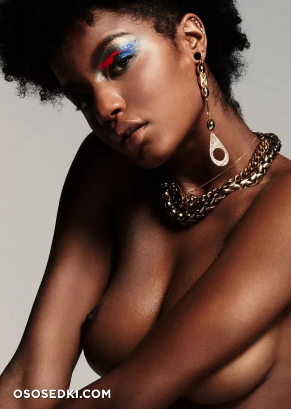 Эбони Дэвис голая - фото Ebonee Davis - 68