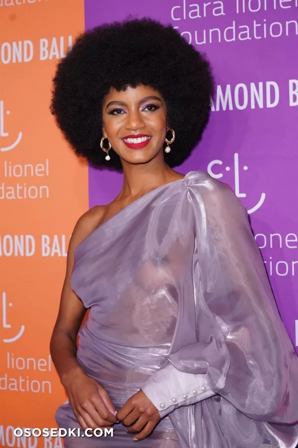 Эбони Дэвис голая - фото Ebonee Davis - 116