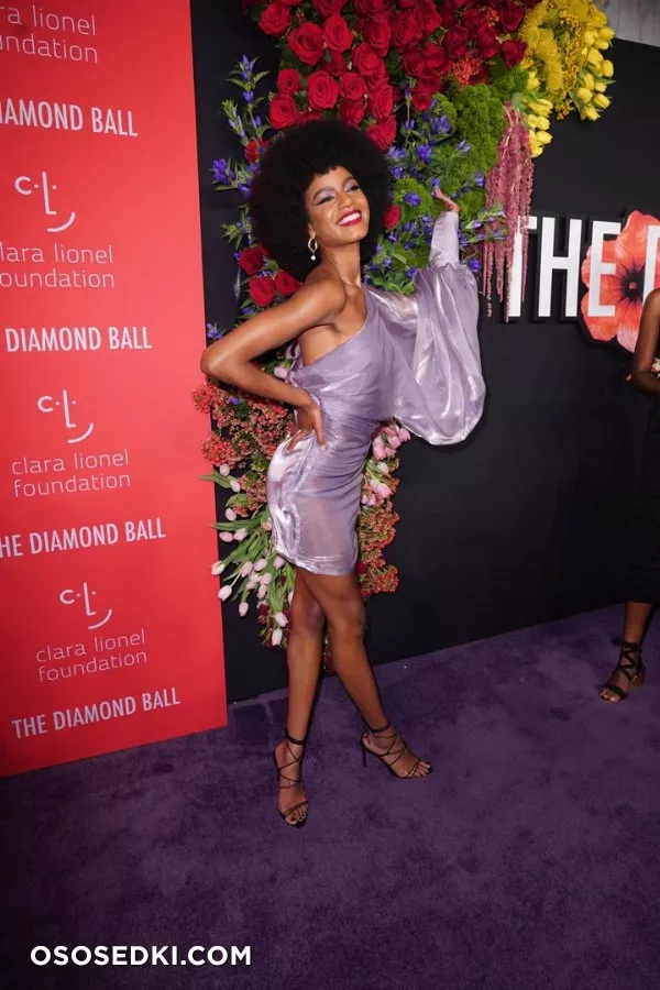 Эбони Дэвис голая - фото Ebonee Davis - 122