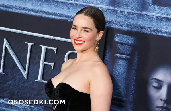 Эмилия Кларк голая - фото Emilia Clarke - 92